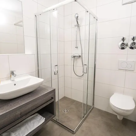 Lovely With Space For 4 People Apartment