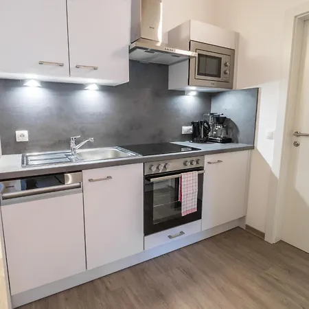 Lovely With Space For 4 People Apartment